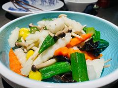 -前海沿·青岛菜(大拇指广场石老人店)