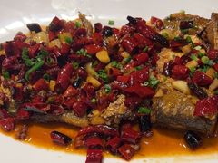 -黄泥岗·地道湖北菜(奥特莱斯店)