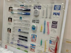 -瑞尔齿科(颐堤港诊所)