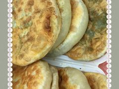 韭菜鸡蛋馅饼-大牛馅饼(范阳路店)