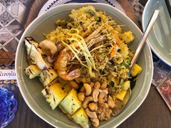 菠萝海鲜炒饭-CHINCHIN 青青·泰国料理(万象食家店)