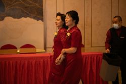 -欣薇婚纱(新源乐汇城店)