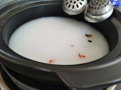 -鸿渡渔庄·特色鸭咀鱼