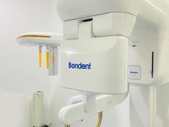 -岳辰齿科(浦东长泰店)