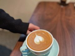 -Fridi Patisserie Cafe