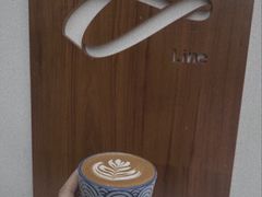 -Line 咖啡(石厦花园店)