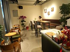 -WOW coffee