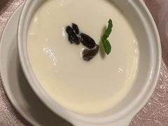 生磨杏仁豆腐-天伦王朝酒店·盛华瑄餐厅