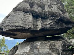 -梭布垭石林景区