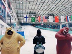 -乔波室内滑雪场
