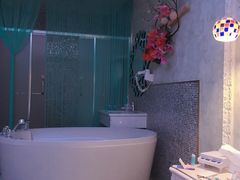 -天使恋人主题酒店(深圳翻身路店)