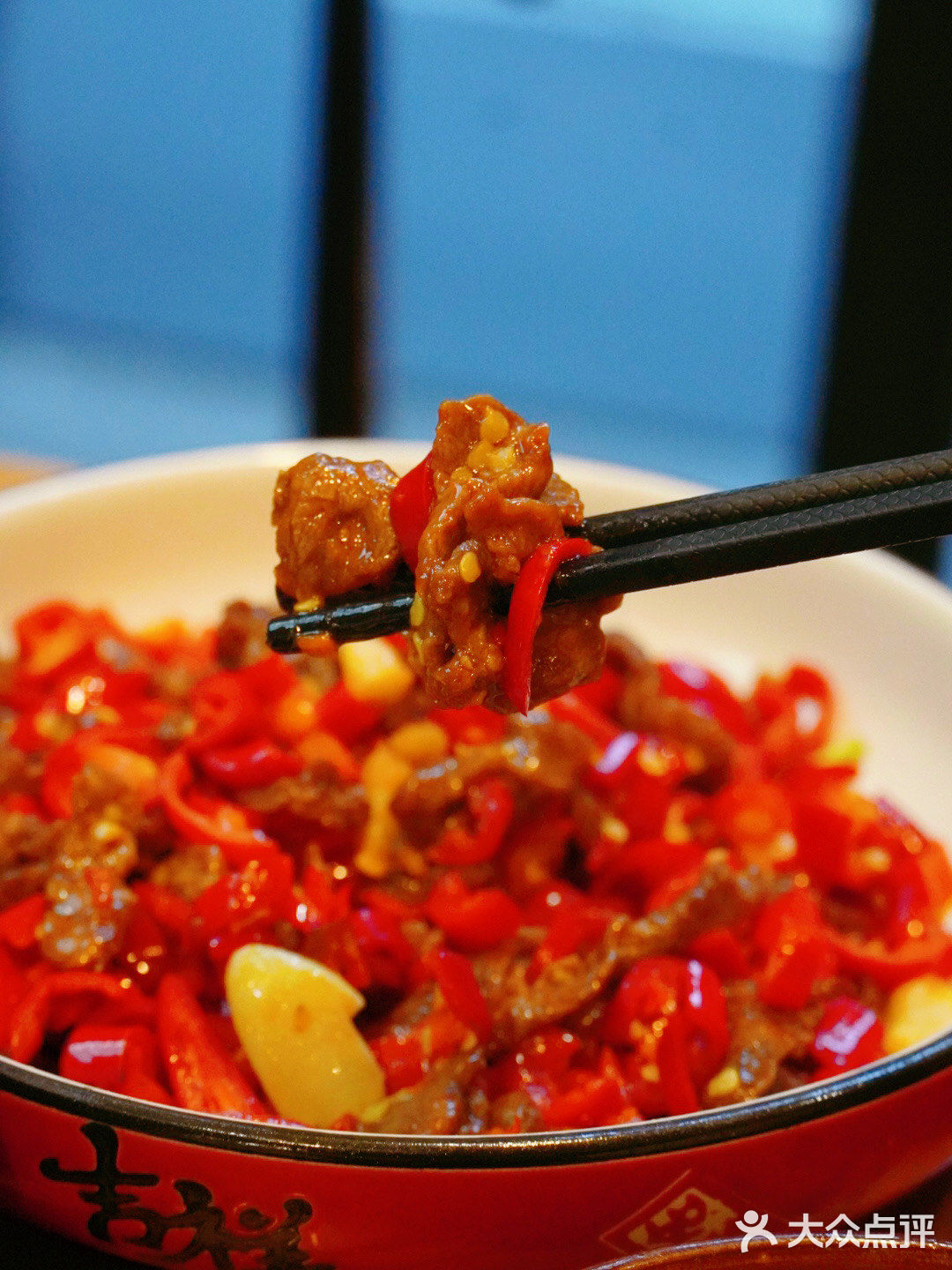 魔都探店|一生必来的豆花川菜小酒馆