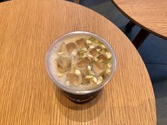 栀子花梨香拿铁-Seesaw Coffee(苏州中心店)