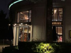 -星巴克(迪士尼小镇店)