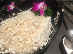 -捞王锅物料理(上海世茂广场店)