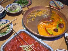 -洱火云南酸菜牛肉火锅(石景山当代商城店)