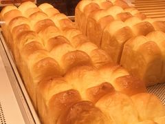-缇纳甜妮·西餐·甜点(商字店)