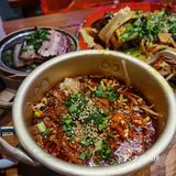 当之无愧的麻辣烫No.1，食材太丰富🎉[礼花]