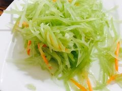 -溢心园香河肉饼总店
