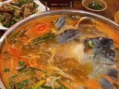 -亮欢寨酸汤鱼(沙冲路店)