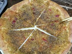 隔壁店的蒜蓉烤馕-清真·马峰烤肉(小学习北巷店)