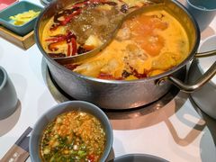 猪手鸳鸯锅-小街猪手(团结湖店)