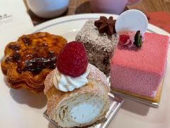 -咖啡苑自助餐厅·中国大饭店