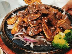 铁板牛仔骨-北京烤鸭爱上川菜(中山路店)