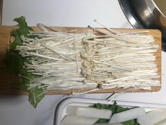 -和兴记潮汕牛肉火锅(太原街万达店)