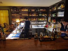 -OX BAR 拉培耶小镇(大连老街店)