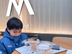 -M Stand(上海人民广场来福士店)