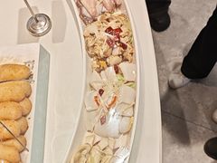 -赶海部落海鲜城(海阳路店)