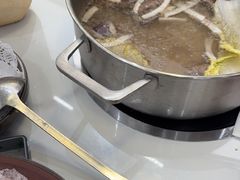-喃喃椰·糟粕醋·椰子鸡火锅(七堡花园店)