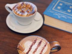 -ZING COFFEE 镜咖啡