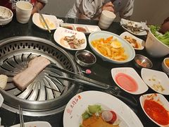 -木槿花韩式炭烤·熟成肉工坊(孙文东路店)