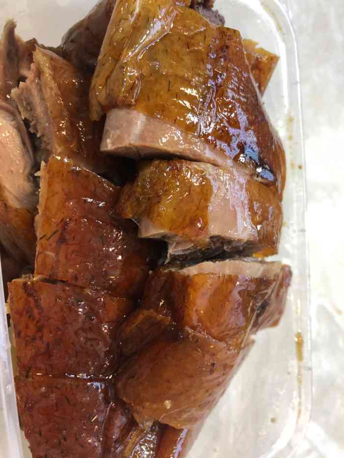 嘉鸣扬烧腊店-"本地人日常购买的烧腊店,整了1/4只烧鹅..."-大众点评