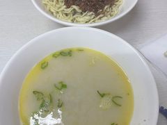 -面婆婆东台鱼汤面(湛江路店)