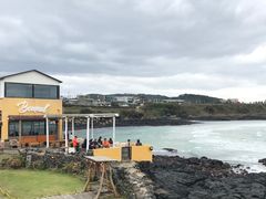 -Cafe Aewol Monsant