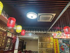 -金杨拉面王小吃面馆·牛三宝面·红烧牛肉粉