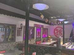 -马路牙子烧烤音乐酒馆(望京店)