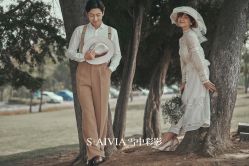 -雪中彩影婚纱摄影·微光艺术中心