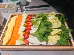 -左庭右院鲜牛肉火锅黑金店(陆家嘴中心店)