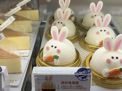 -85度C(生甜甜圈研究工坊·上海平凉店)