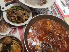 -大脸鸭记鸭血粉丝·小锅米线(水游城店)