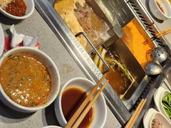 -海底捞火锅(新松江路生日主题店)