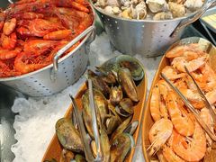 -圣丰索菲特·2 On 988 Café 自助餐厅