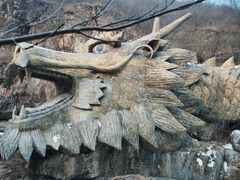 -大平台龙居瀑布旅游区