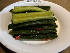 酸辣瓜条-河沿肉饼Beijing Pie(锡拉胡同店)