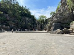 -梭布垭石林景区