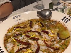 -渔语鱼新川菜Bistro(万象天地店)